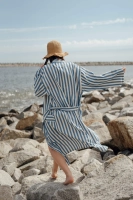 kimono szlafrok lniany bawełniany biało niebieskie paski unisex