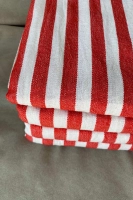ręcznik na plaże czerwony