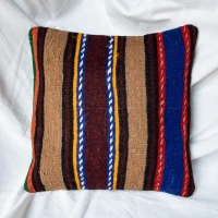 Wełniana pasiasta poszewka na poduszkę kilim